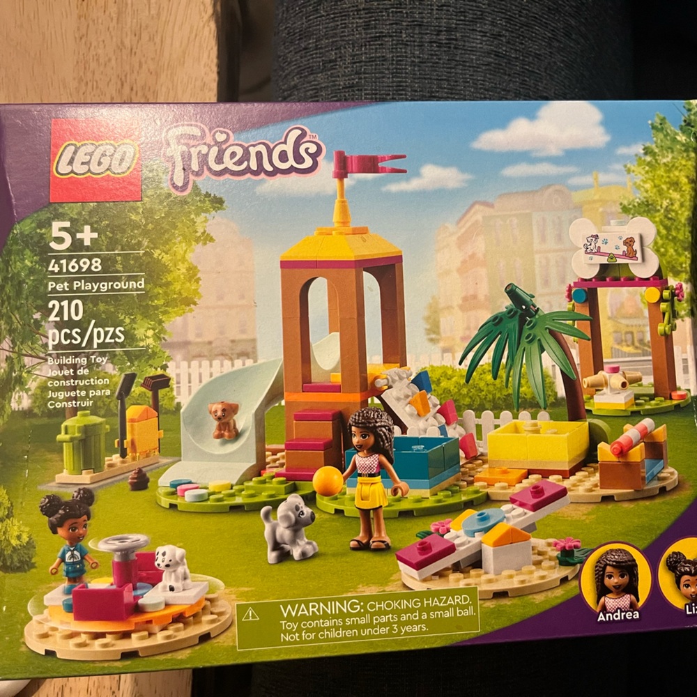 LEGO Friends Colorful Pet Adventure Set